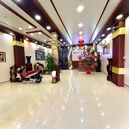 Duc Loc 2 Hotel Hue Buitenkant foto